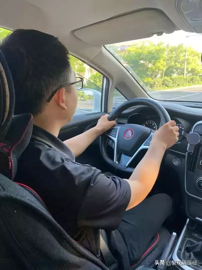 37个驾驶神技曝光！老司机亲传，让你秒变道路高手