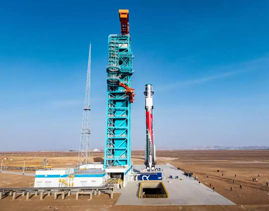 朱雀三号首飞震撼登场!回收虽未成功,技术验证点亮中国商业航天未来 朱雀三号首飞震撼登场!回收虽未成功,技术验证点亮中国商业航天未来