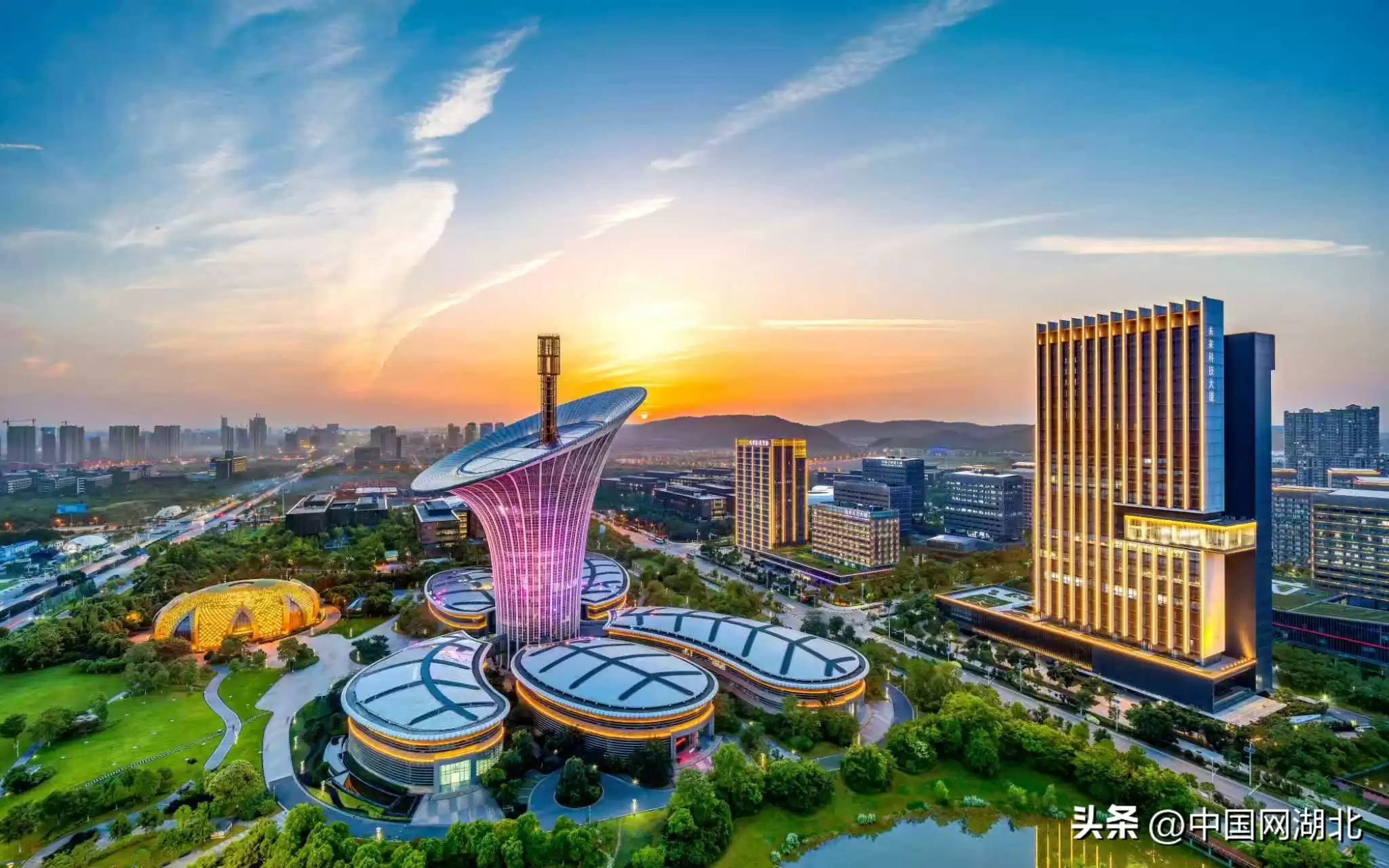 引爆创新浪潮：湖北科技厅长冯艳飞支点建设战略