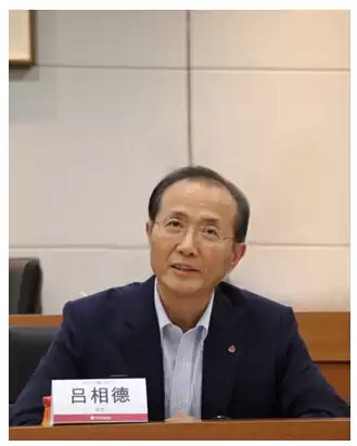 OLED显示技术：颠覆视觉体验，定义行业新未来！