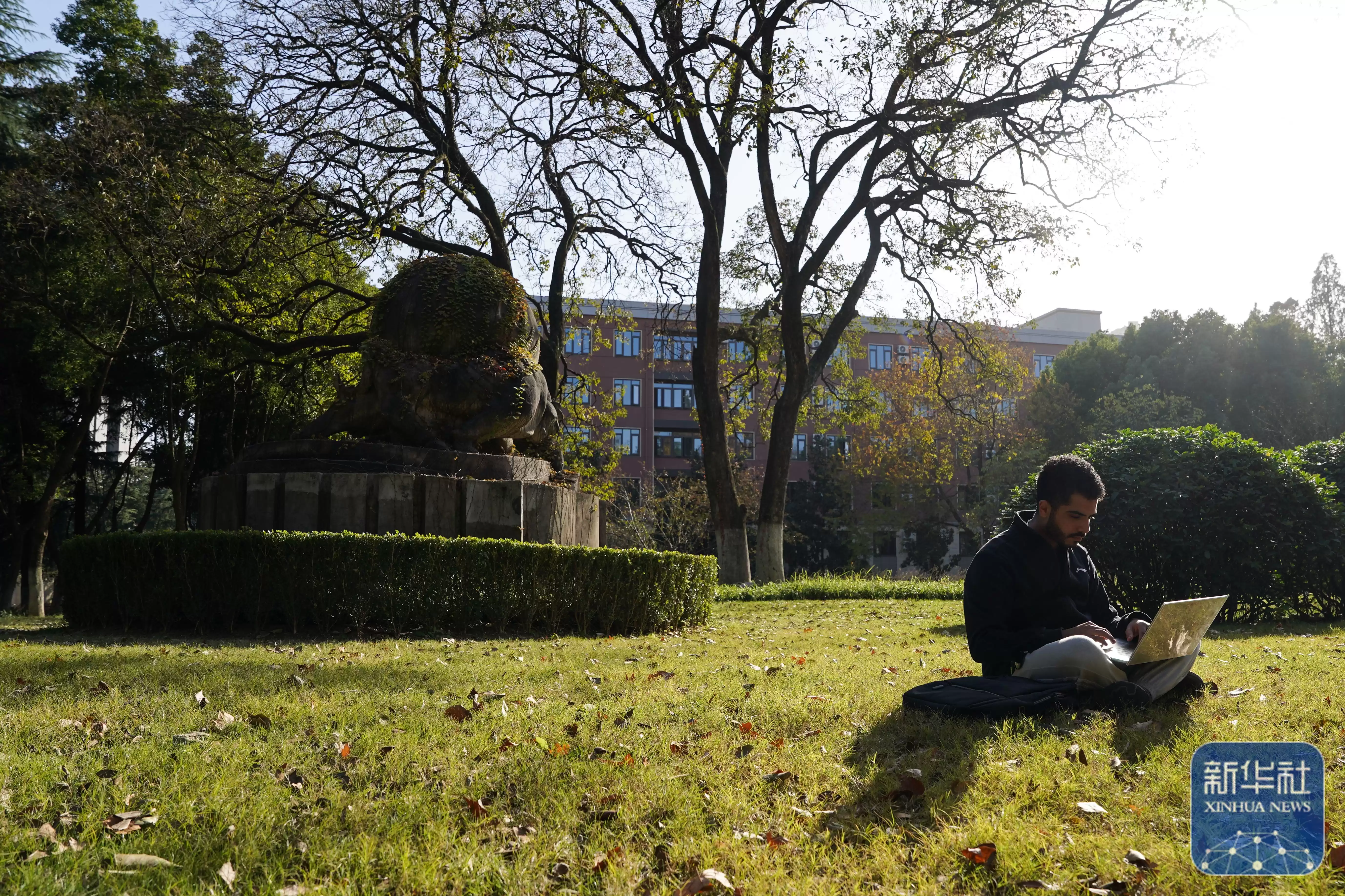 埃及青年马克:在中科大粒子物理舞台铸就科学梦想,链接世界 埃及青年马克:在中科大粒子物理舞台铸就科学梦想,链接世界