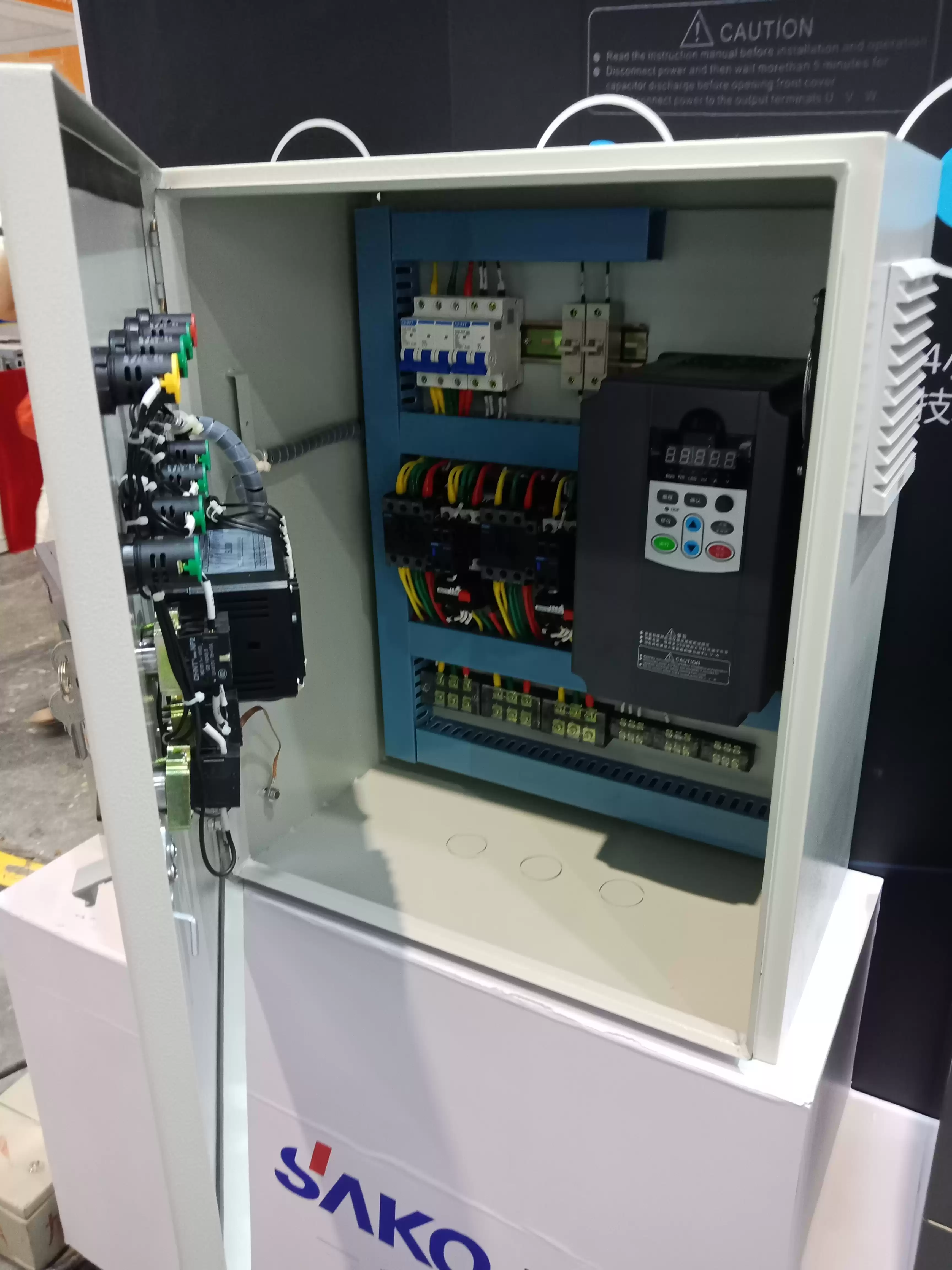 变频器十大前沿技术全解析：引领工业智能新浪潮