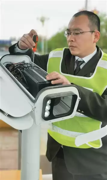 15年逆袭传奇：从维修小白到技术大咖的非凡蜕变