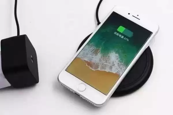 无线充电革命：告别线缆束缚，开启自由充电新时代！