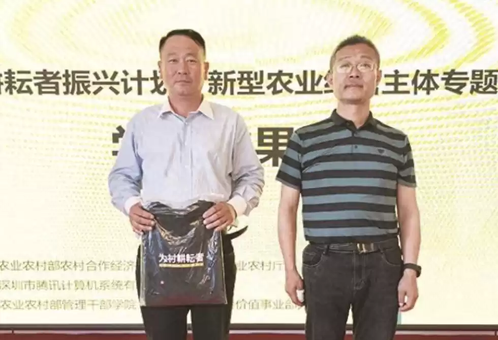智慧农业爆发：科技让每公顷土地多赚8000元！