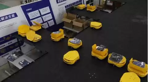 物流技术进化论：从机械臂到硅经济，智能革命如何重塑行业未来？