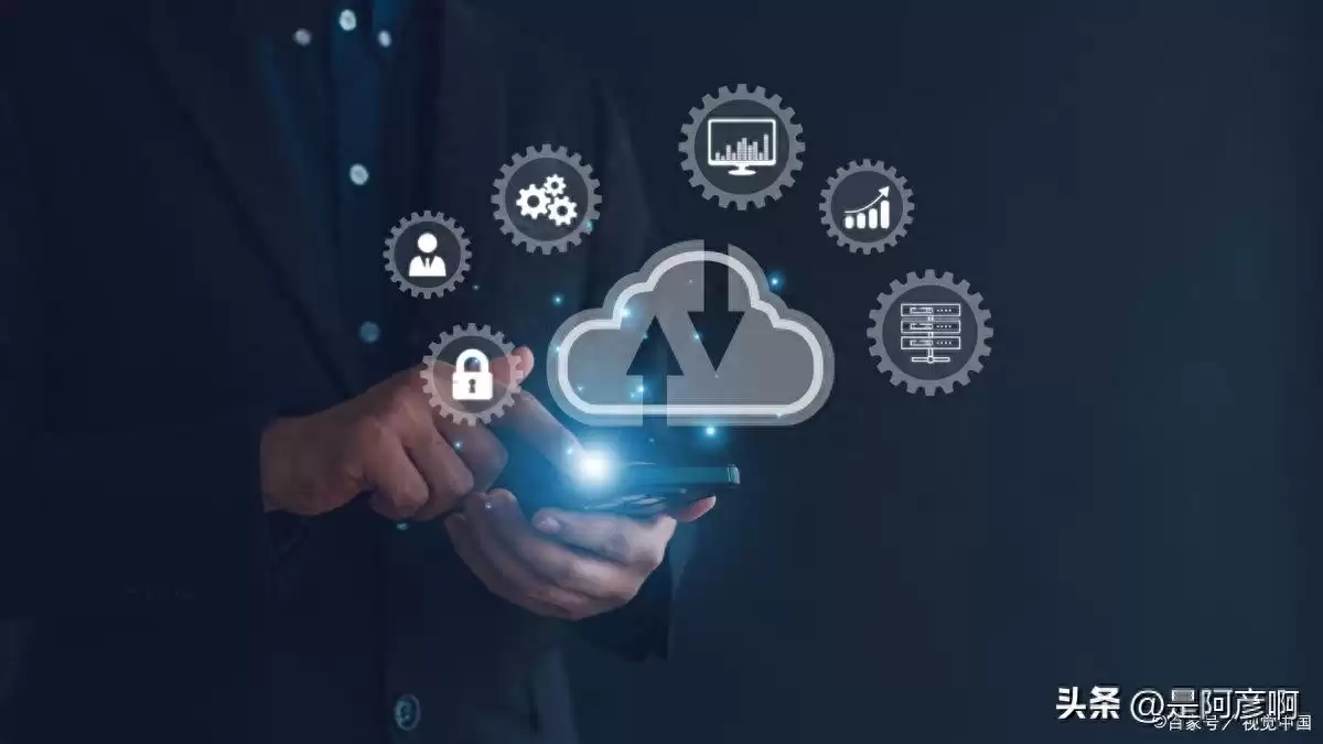 云计算大专生抢手真相：三大高薪方向与快速入职秘籍