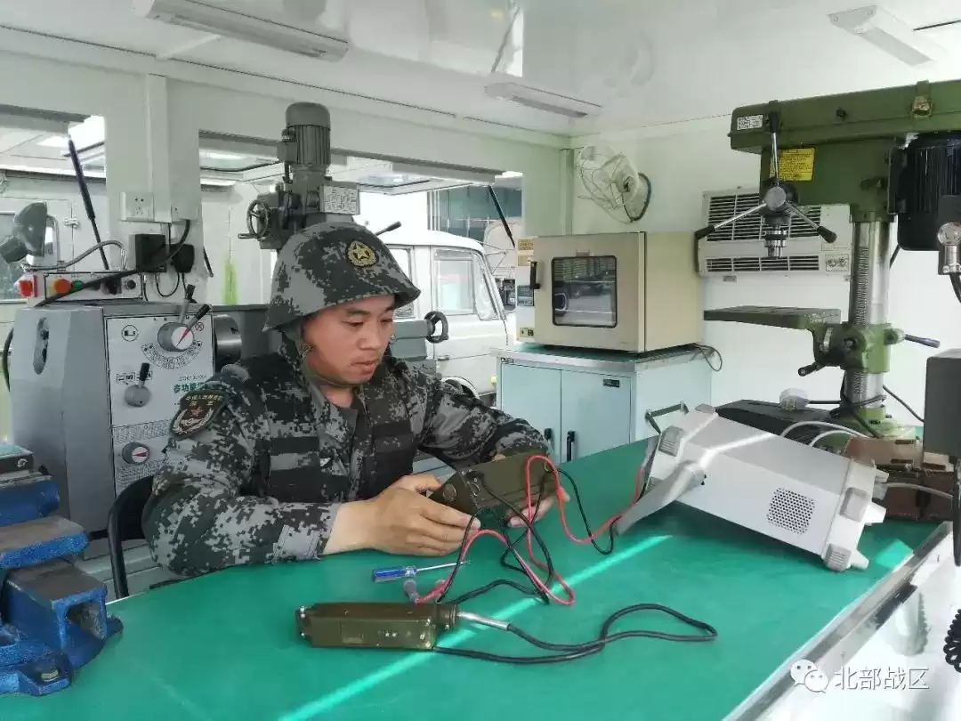 硬核揭秘！4位“兵专家”巅峰对决，修理兵的十八般武艺震撼全场！-第3张图片-正海烽科技 - 领先的只能推广行业，智能制造解决方案提供商