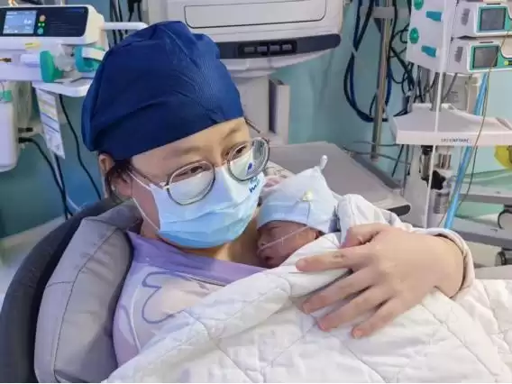 550克生命奇迹：硬核技术与温暖守护的巅峰交响