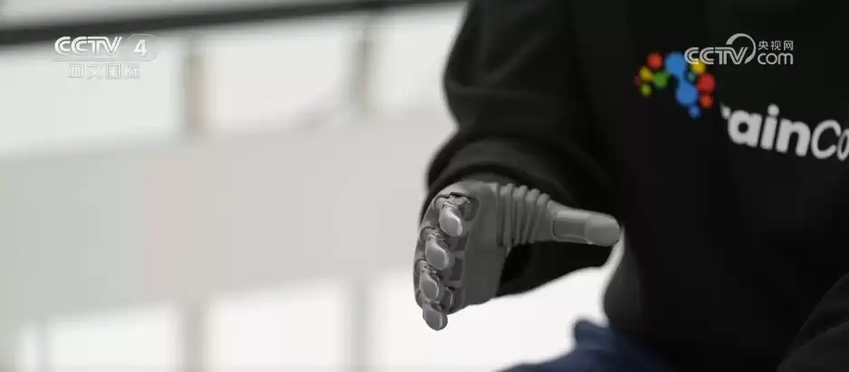 智创未来：前沿科技“硬核”助残，让8500万人的“不可能”秒变日常！