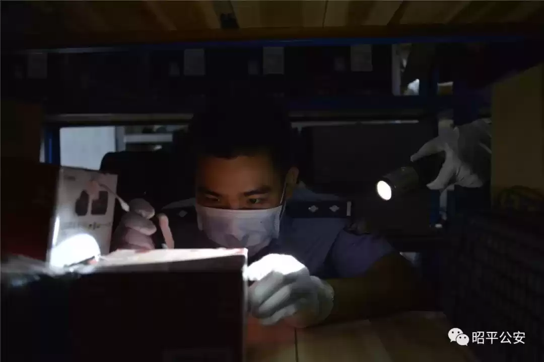 追光者：90后刑事技术员，用无畏和智慧照亮罪案现场！