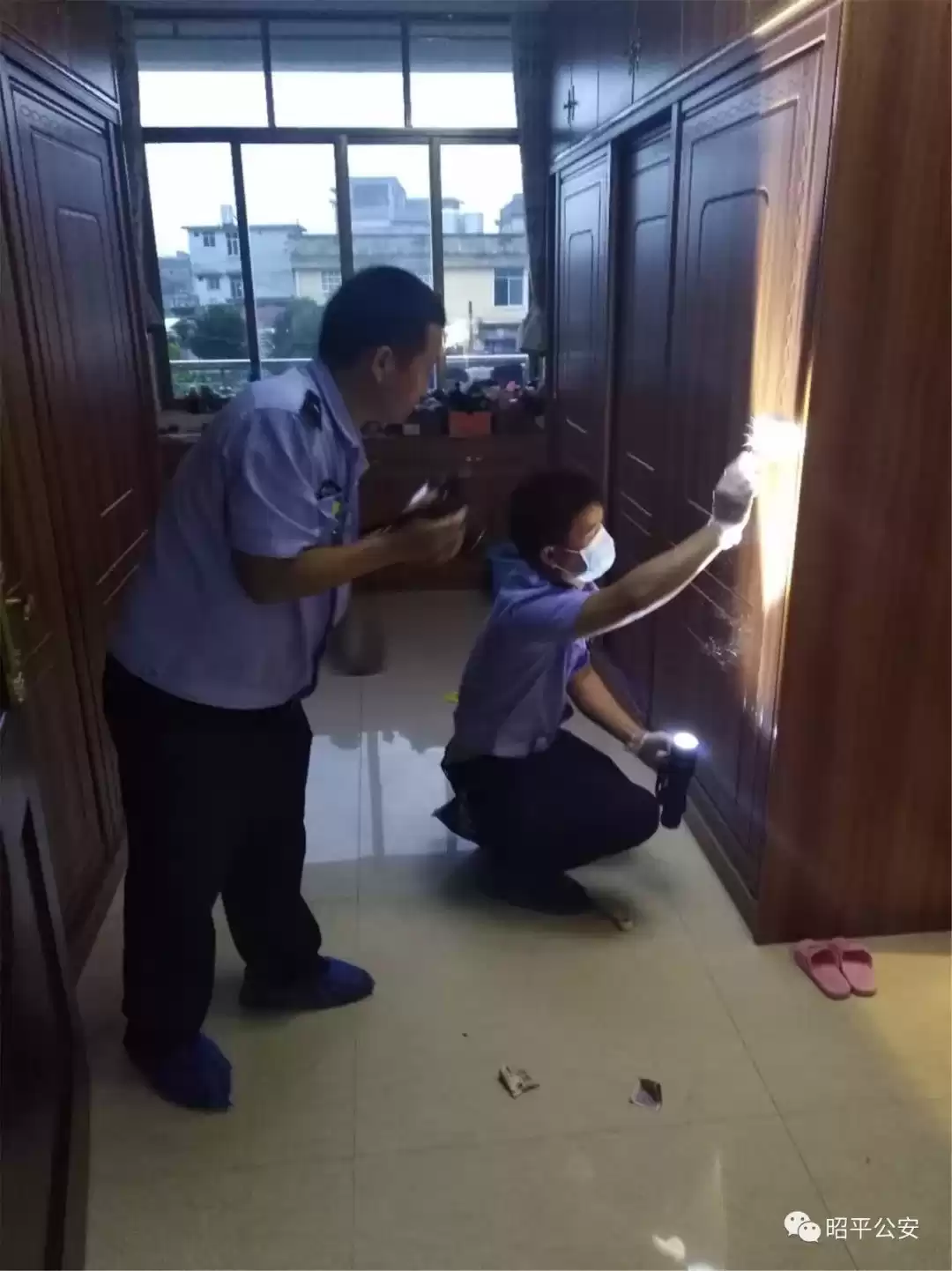 追光者：90后刑事技术员，用无畏和智慧照亮罪案现场！