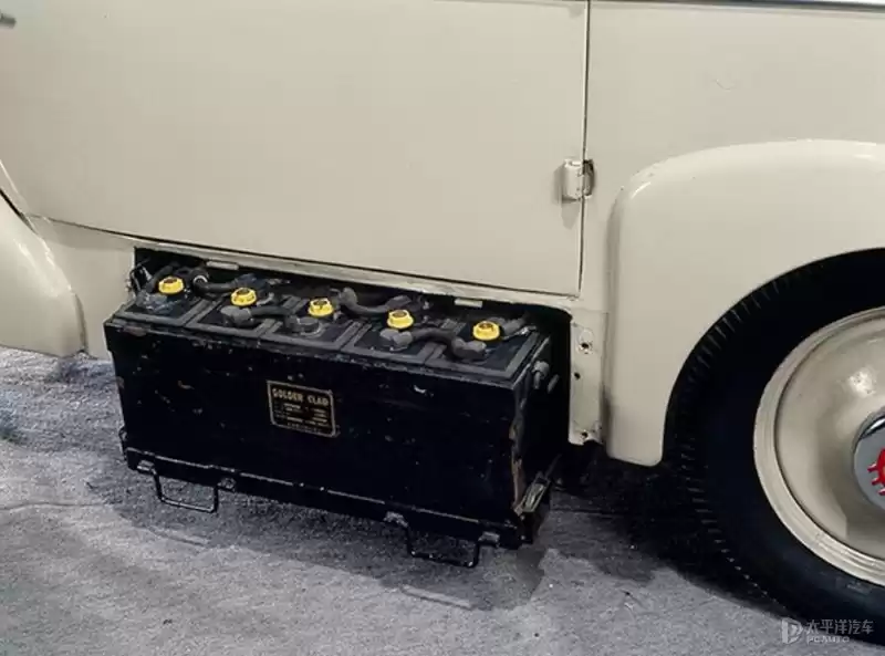 12V电瓶统治汽车70年！为何至今无可替代？未来命运大！