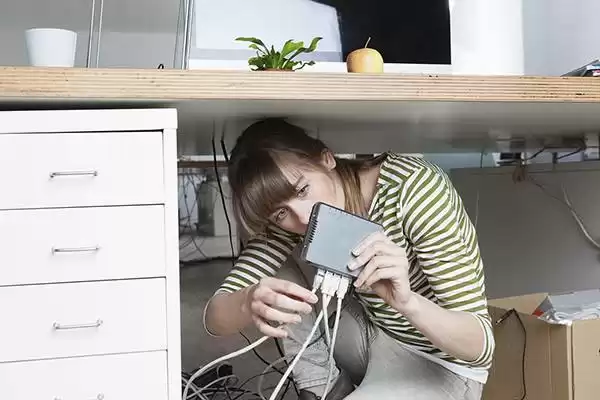 穿墙王诞生！2023无线路由器选购终极避坑指南，信号满格不是梦