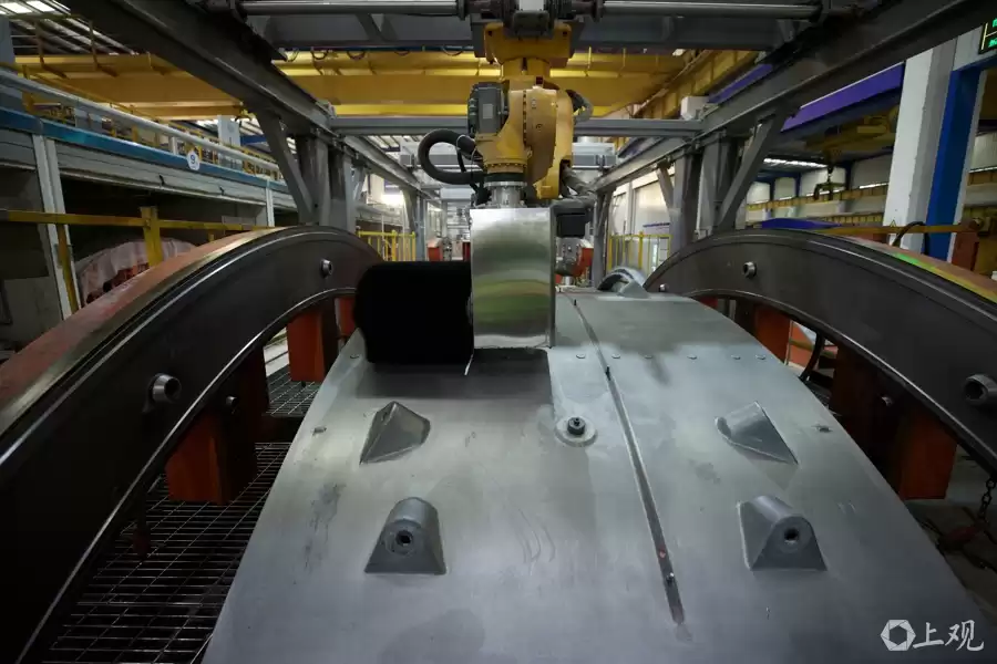 智能建造革命：上海高桥基地以预制构件技术引领全球，重塑工程未来！