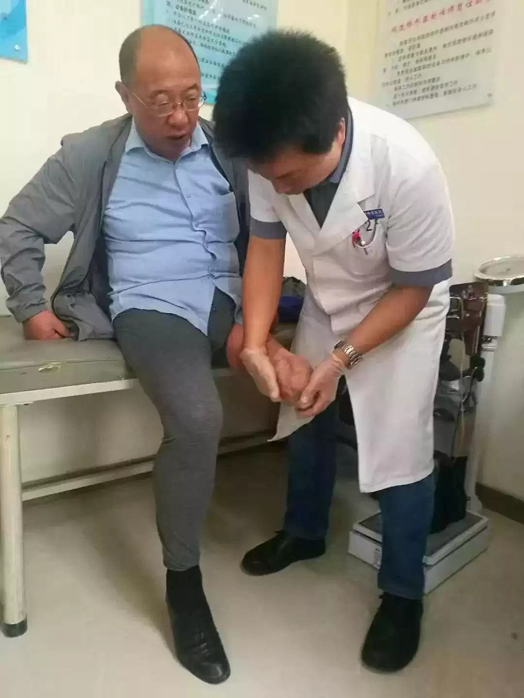 从零到一：假肢制造的科技奇迹与推广挑战