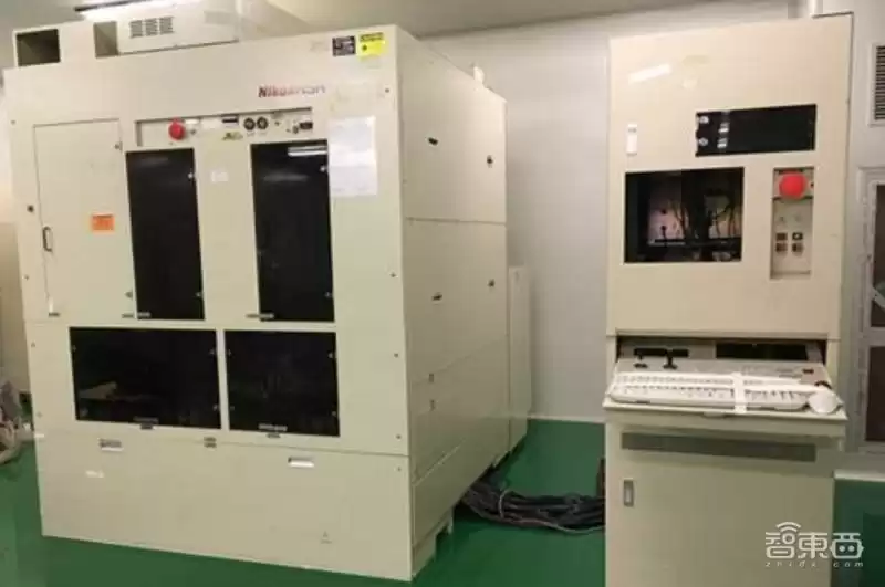 中国LCD屏称霸全球？盛宴之下，暗藏致命软肋！