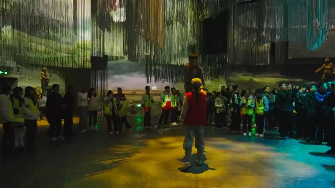 穿越时空！5D技术秒回长征现场，大中小学生共上“行走的思政课”