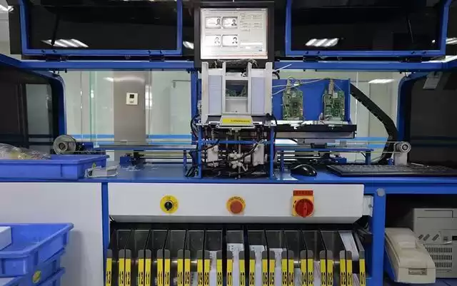 揭秘!身份证制作全过程,每一步都超乎想象 揭秘!身份证制作全过程,每一步都超乎想象