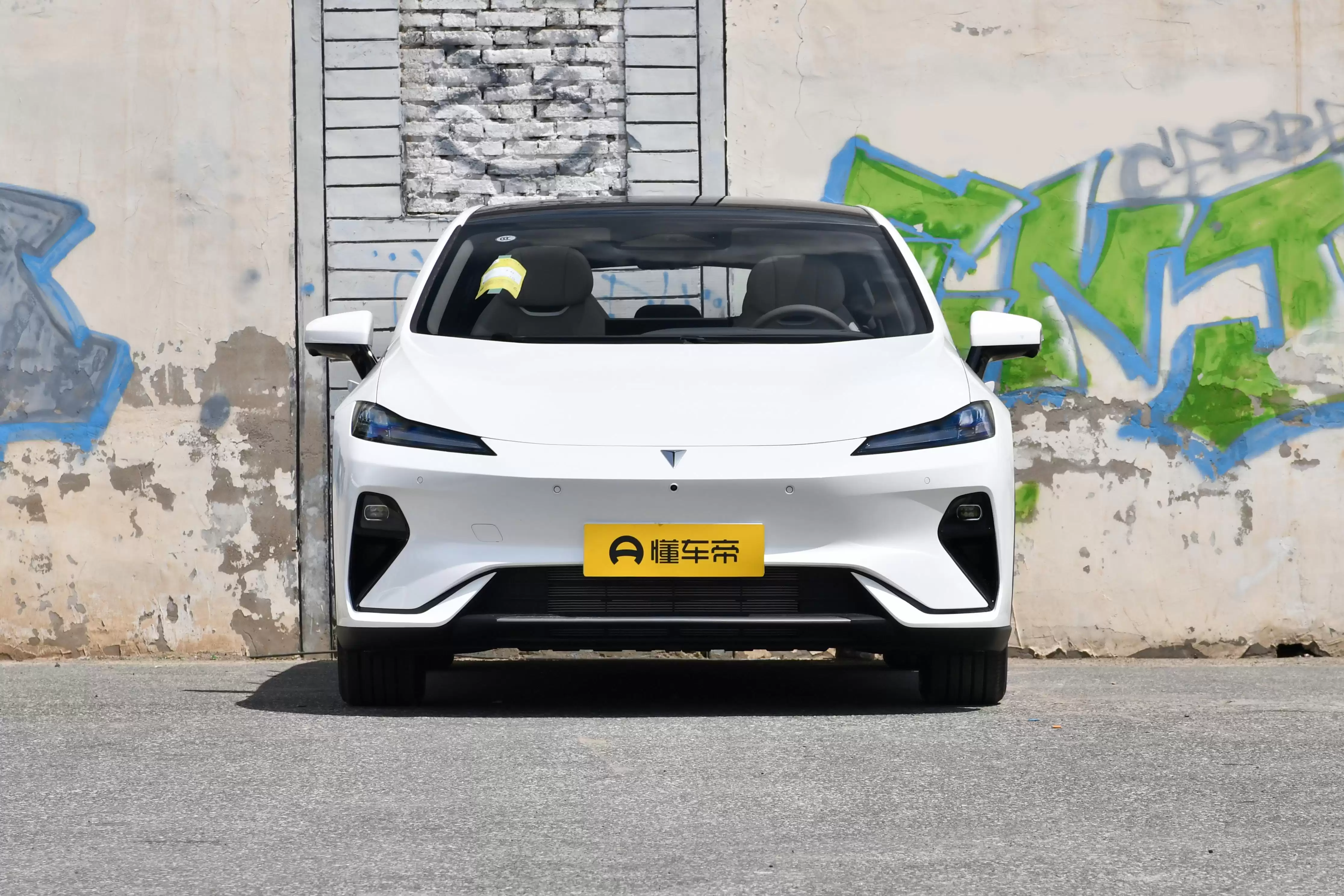 2026款深蓝L07彻底颠覆15万级市场：“技术普惠”王者，华为乾崑ADS SE全系标配引爆出行革命！