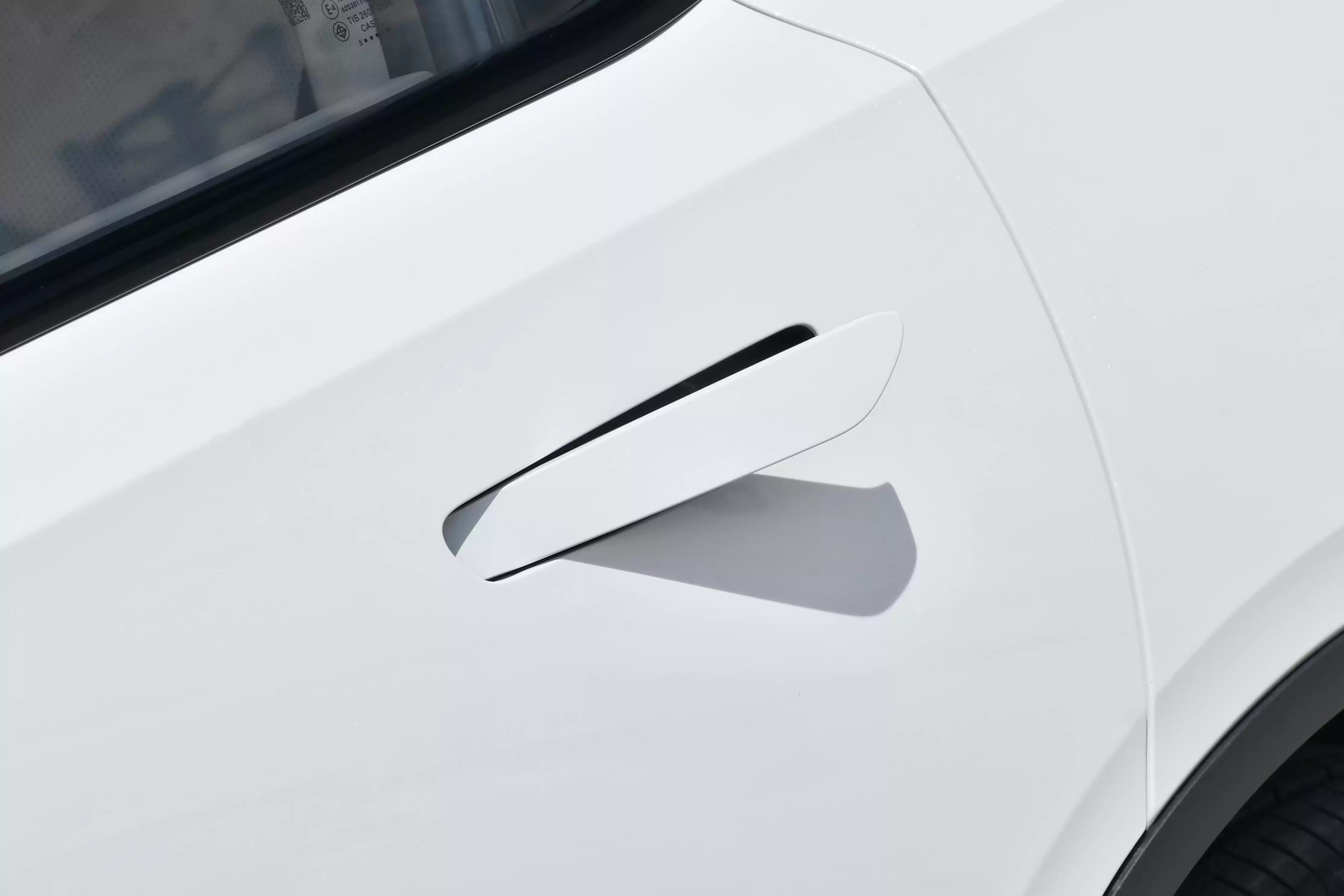 2026款深蓝L07彻底颠覆15万级市场：“技术普惠”王者，华为乾崑ADS SE全系标配引爆出行革命！