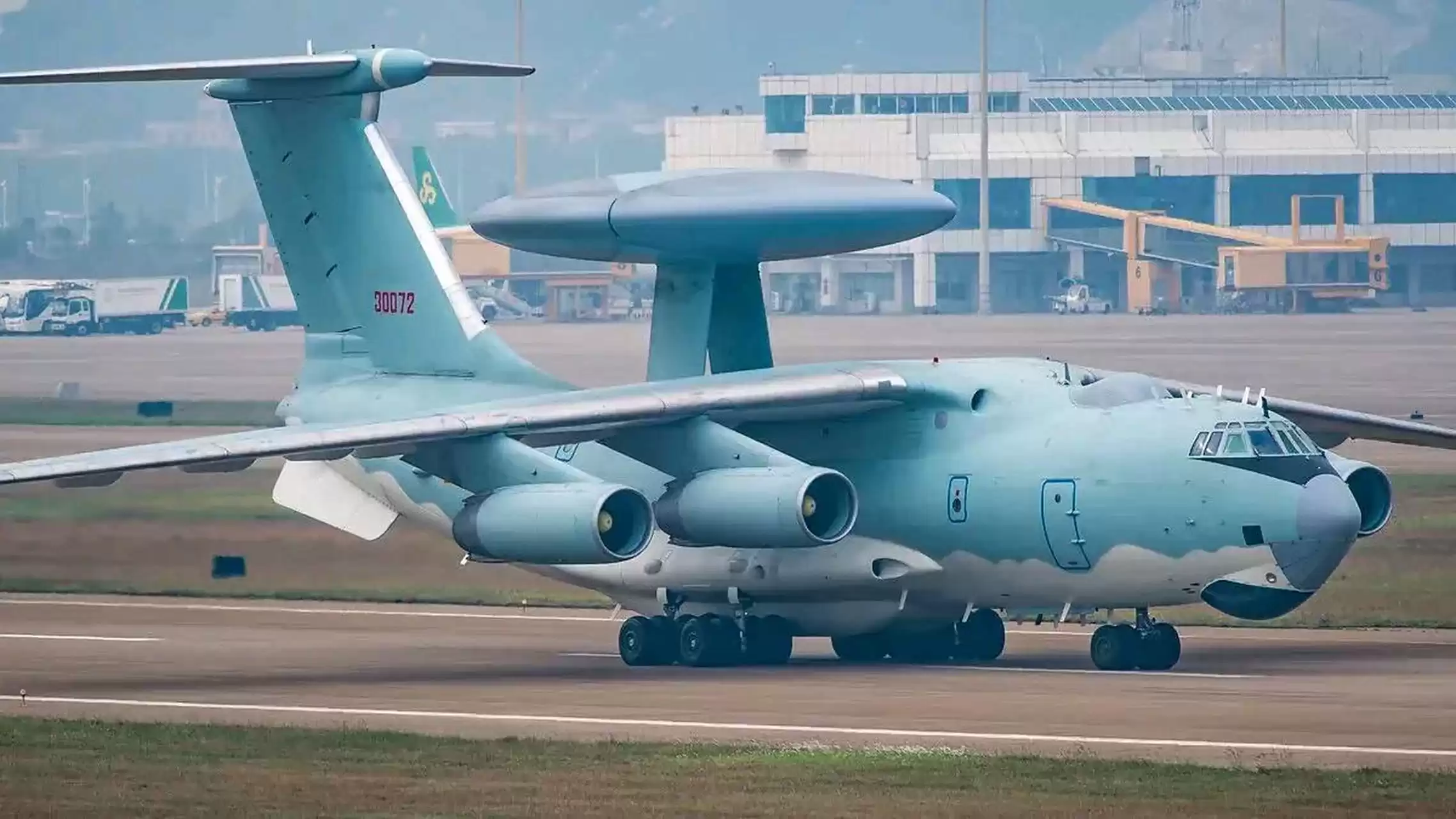 封锁反杀！中国预警机技术全球独步，美国15年难追的代差奇迹