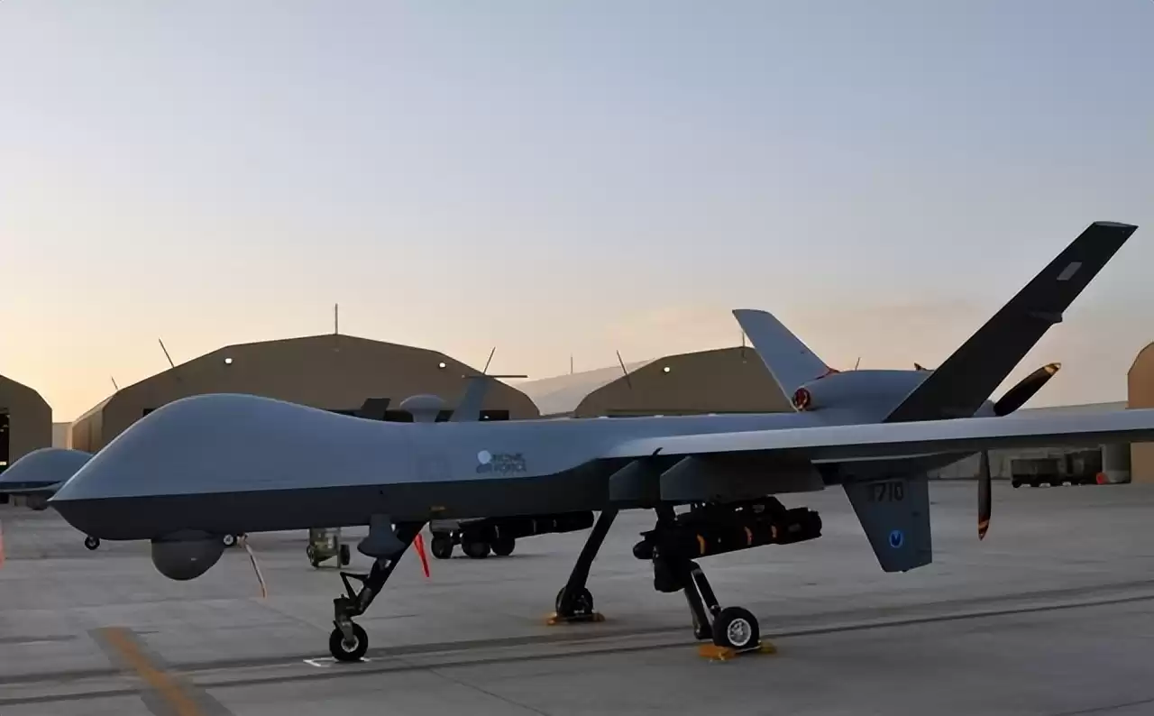 中国无人机五大突破：隐身代差碾压，蜂群战术颠覆未来战场！