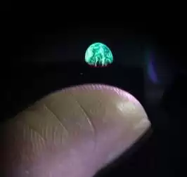 裸眼3D全息成真！悬浮影像触手可及，科幻电影走进现实