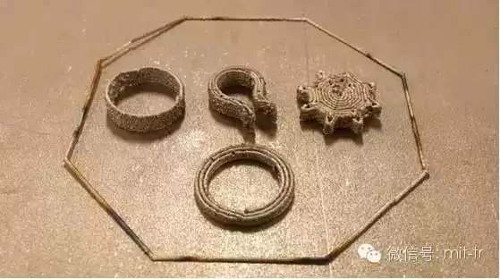 金属3D打印颠覆制造：21种材料自由组合，高精定制未来已来！