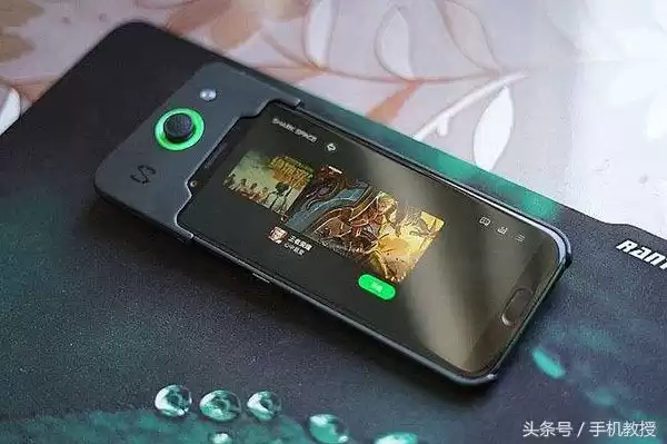 手机散热黑科技全:告别烫手,畅快吃鸡!-第8张图片-正海烽科技 - 领先的只能推广行业,智能制造解决方案提供商 手机散热黑科技全:告别烫手,畅快吃鸡!-第8张图片-正海烽科技 - 领先的只能推广行业,智能制造解决方案提供商