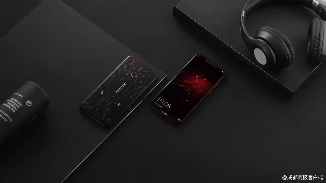 “很吓人技术”终极揭秘：GPU Turbo如何让荣耀Play变身游戏王牌？