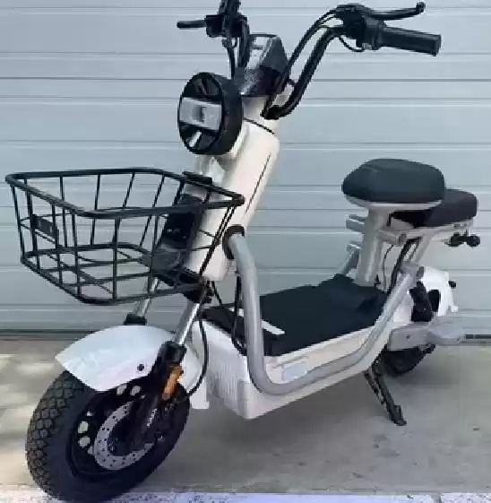 致命倒计时：新旧国标电动车燃烧实测，48秒逃生窗口竟是生死界线！