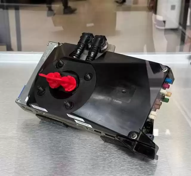 特斯拉三大核心部件暗夜进化:性能暴增,驾驶体验全面颠覆! 特斯拉三大核心部件暗夜进化:性能暴增,驾驶体验全面颠覆!