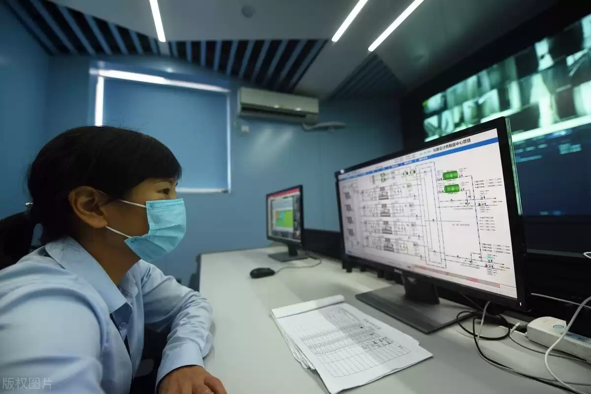 计算机专业自学是神话还是现实?深度解析自学之路的陷阱与机遇! 计算机专业自学是神话还是现实?深度解析自学之路的陷阱与机遇!