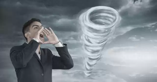 广播风暴警告！VLAN虚拟化：3步掐灭网络瘫痪危机，你的企业真的安全了吗？-第1张图片-正海烽科技 - 领先的只能推广行业，智能制造解决方案提供商