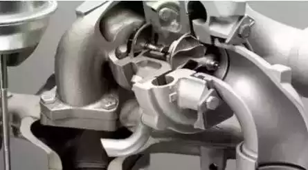 发动机进气黑科技大揭秘：十项技术让你的爱车性能飙升！