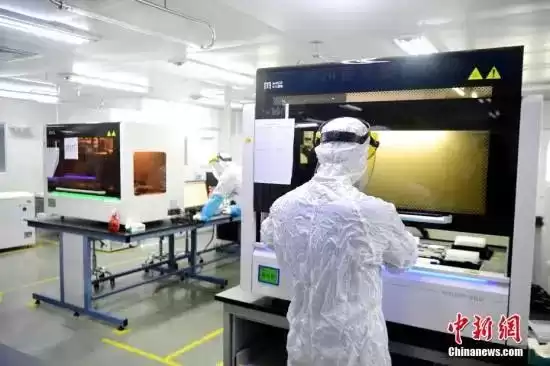 突围之战：中国如何集举国之力破解“卡脖子”技术困局？