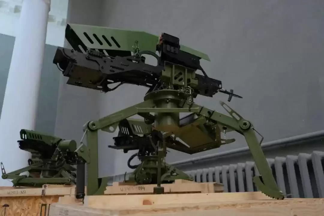 游戏机变武器控制器！乌军“军刀”系统颠覆战场规则