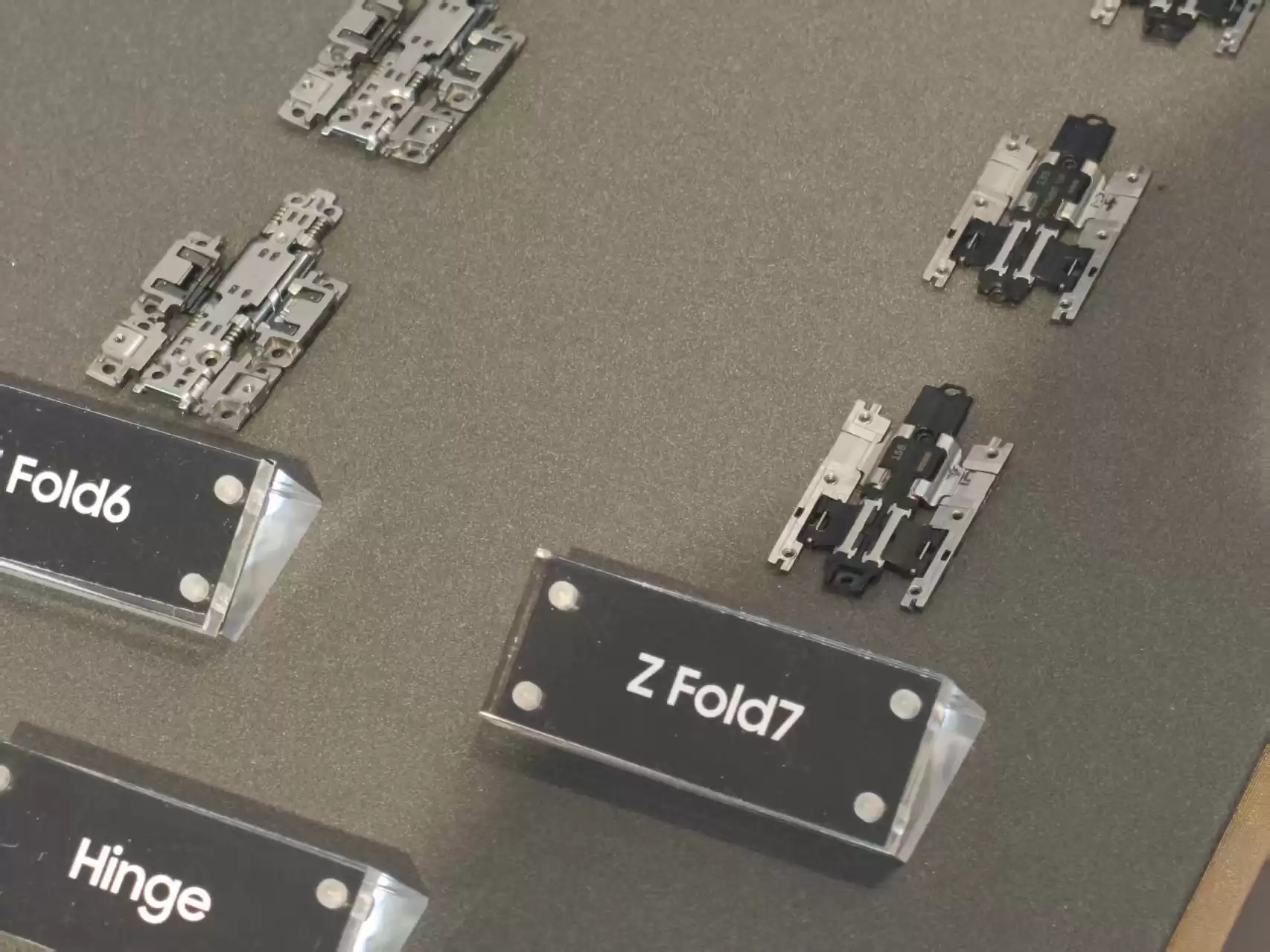 苹果用3D打印“驯服”钛金属，手机材质革命就此开始？