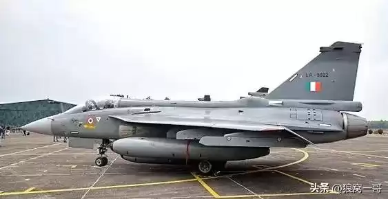 迪拜火球彻底撕开印度遮羞布！中国空军优势，已不止是“领先一代”