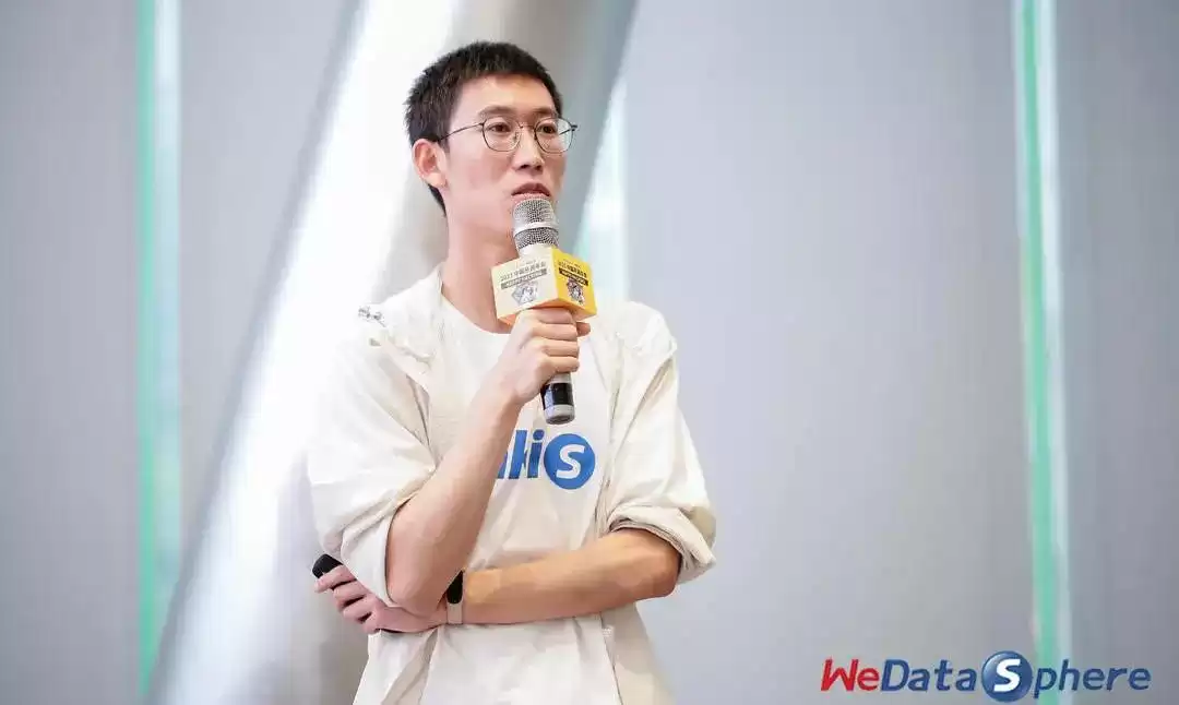 Hadoop未死！开源大数据技术的演进风暴与生态突围