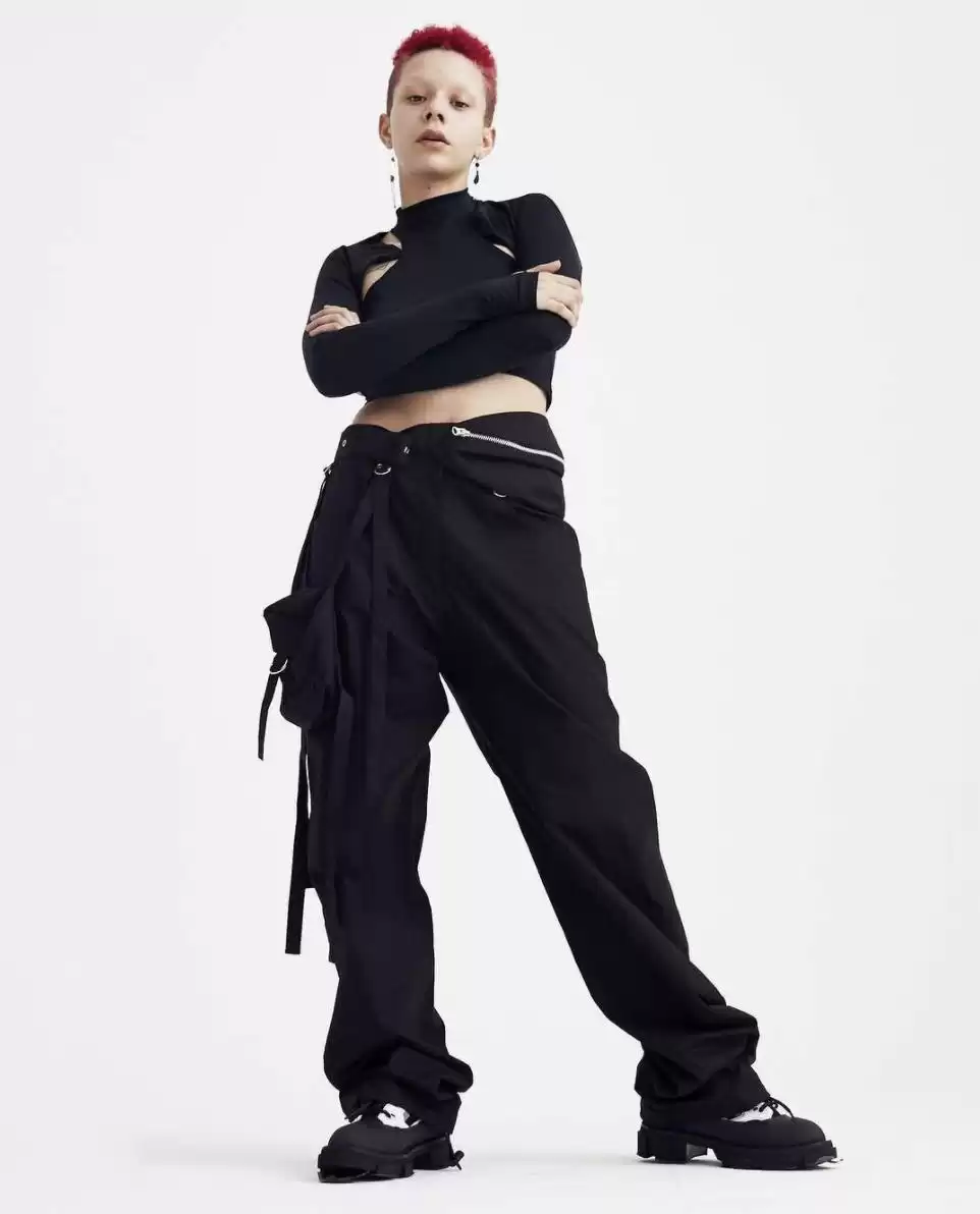 撩人于无形！跟Lisa学最高级细节穿搭术，你敢挑战吗？