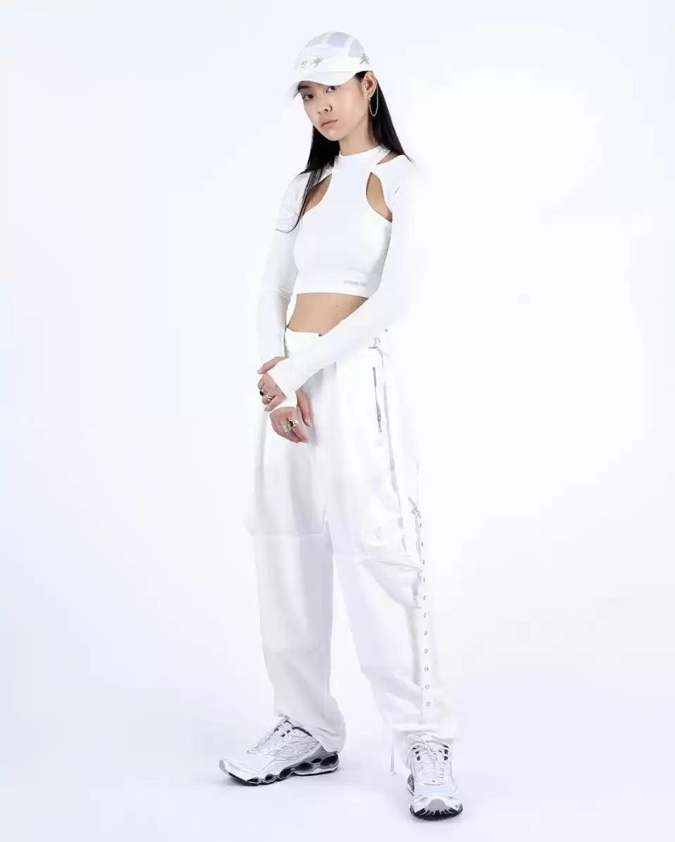 撩人于无形！跟Lisa学最高级细节穿搭术，你敢挑战吗？