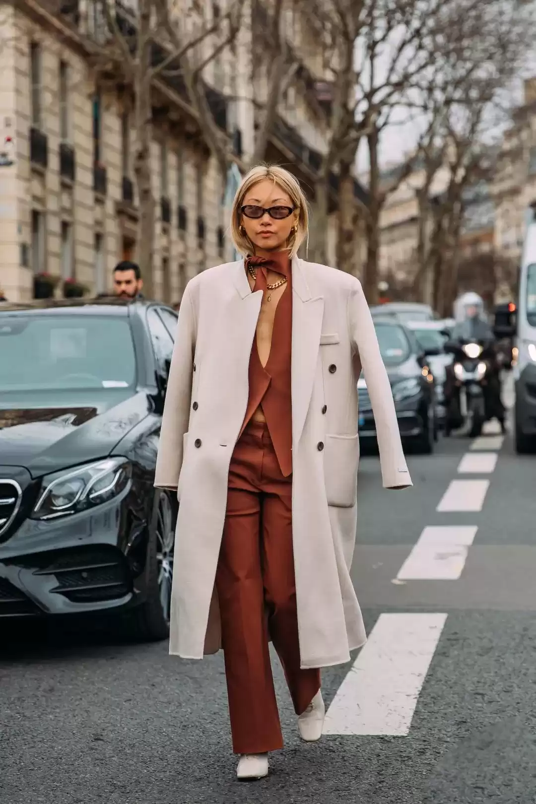 撩人于无形！跟Lisa学最高级细节穿搭术，你敢挑战吗？