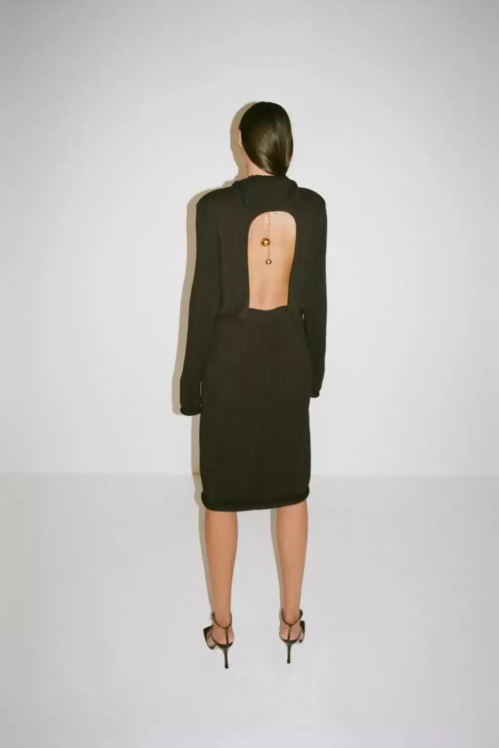 撩人于无形！跟Lisa学最高级细节穿搭术，你敢挑战吗？