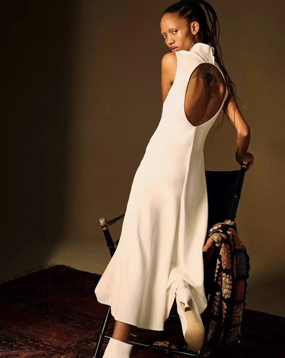 撩人于无形！跟Lisa学最高级细节穿搭术，你敢挑战吗？