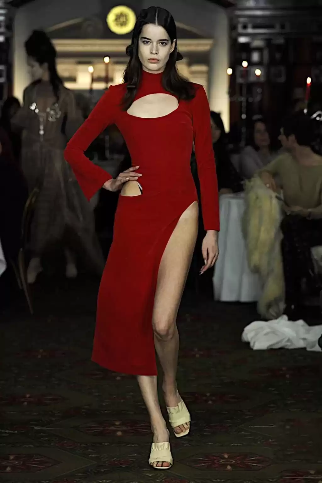 撩人于无形！跟Lisa学最高级细节穿搭术，你敢挑战吗？