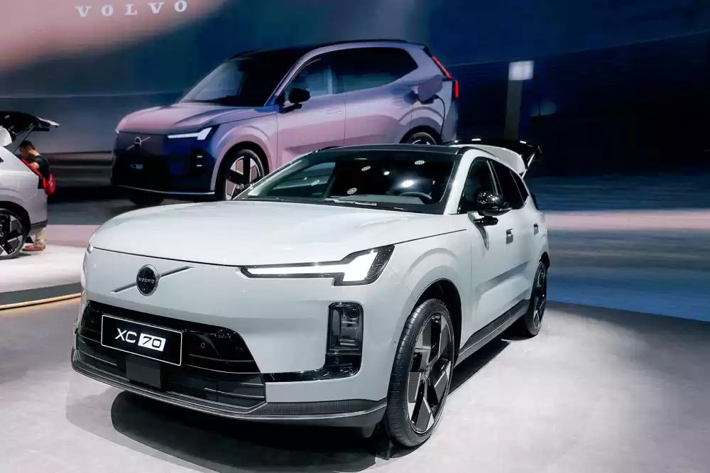 沃尔沃豪华混动革命:SMA超混架构,终结续航焦虑! 沃尔沃豪华混动革命:SMA超混架构,终结续航焦虑!