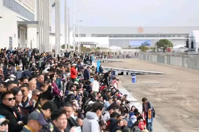 低空经济爆发前夜！2025亚洲通航展黑科技全