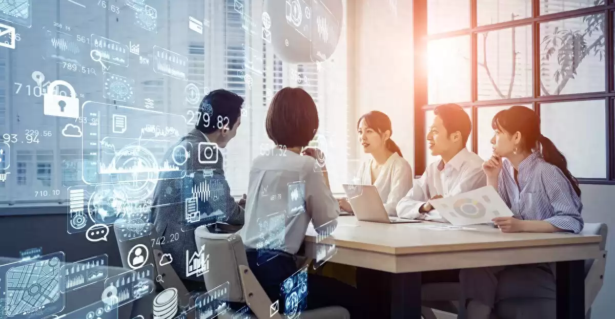 引爆数字时代：计算机网络技术专业，中专+大专双证直通高薪未来！